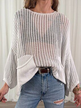 Tempo Paris White Open Knit Sweater Made in Italy Size Medium